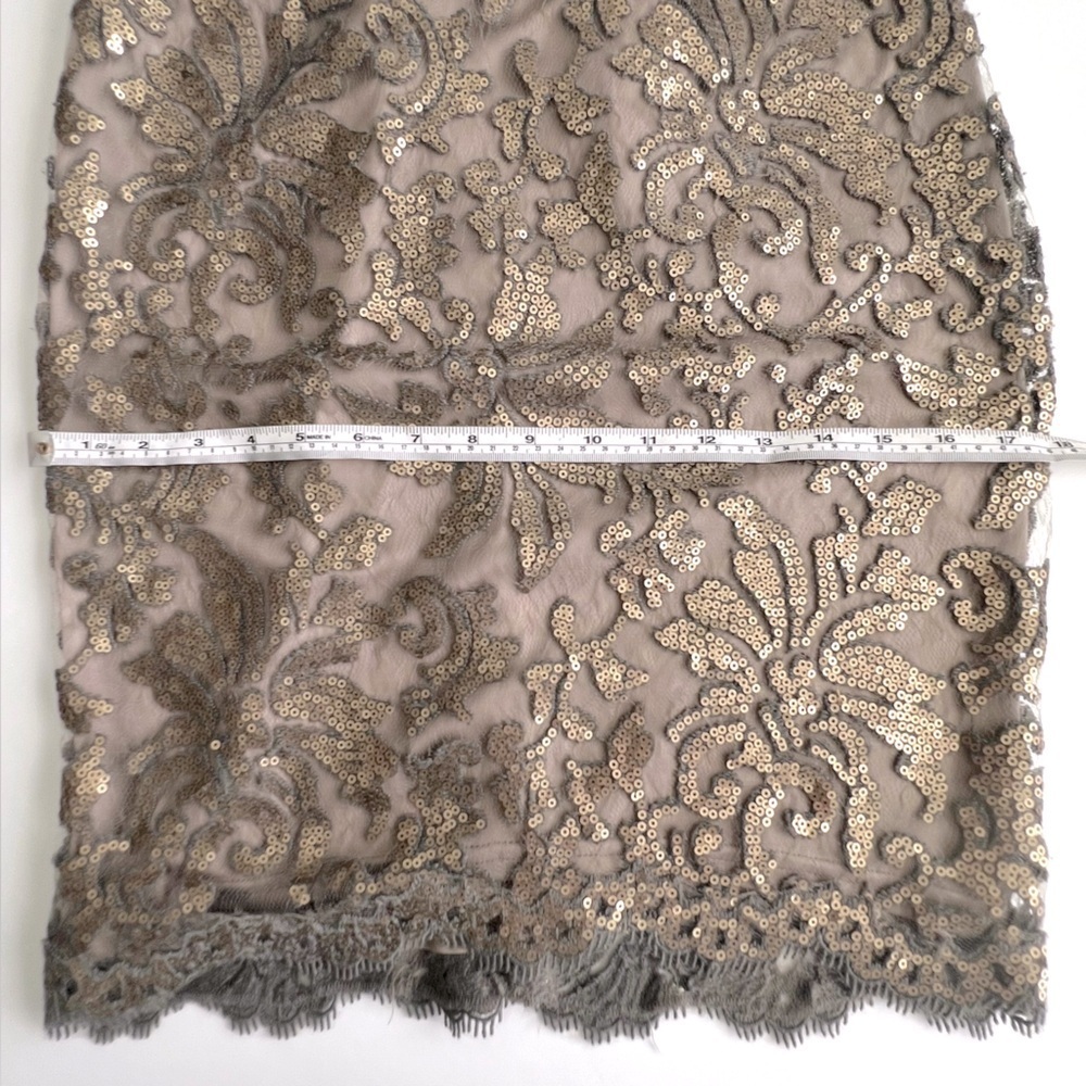 Tadashi Shoji Sequin Lace V-Neck Cocktail Dress - Picture 14 of 15